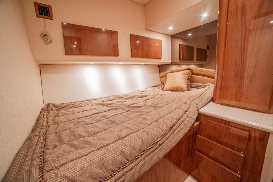 2009 Egg Harbor 43 Sport Yacht