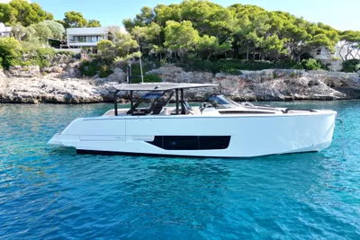 2022 Cranchi A46 Luxury Tender