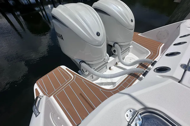  Yacht Photos Pics 2023 Everglades 285 Center Console boat with twin Yamaha outboard engines.