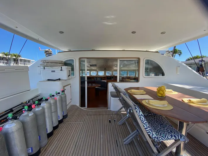 Tabula Rasa Yacht Photos Pics 