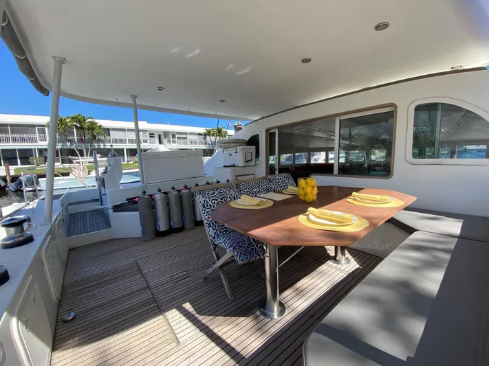 Tabula Rasa Yacht Photos Pics 