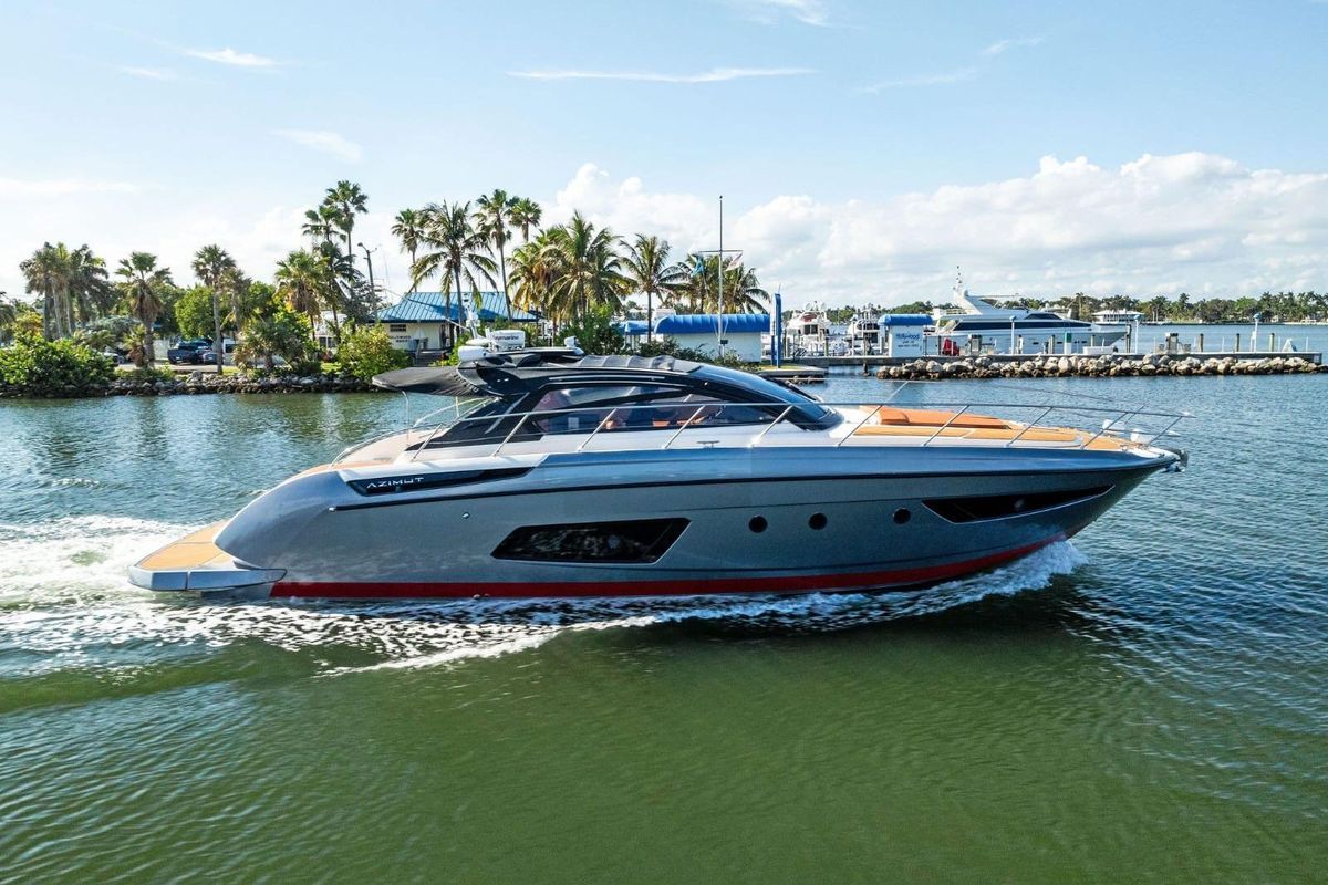 2013 Azimut 48 