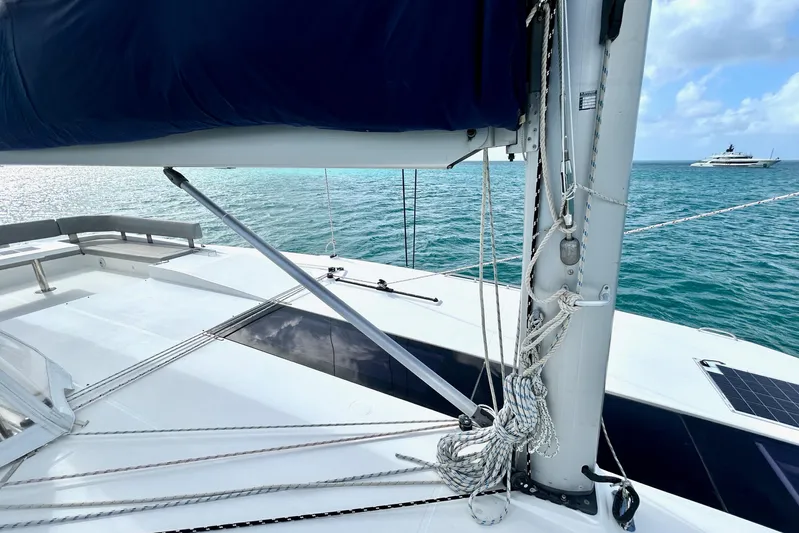  Yacht Photos Pics 2020 Leopard 50 yacht deck with ropes and ocean view.