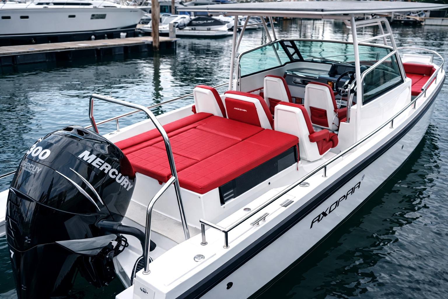 2018 Axopar 28 T-Top