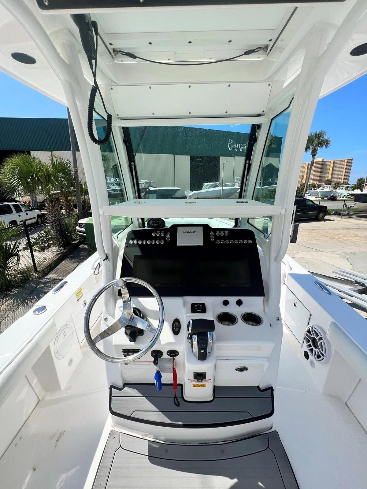 2023 Everglades 253 CC Center Console for sale - YachtWorld