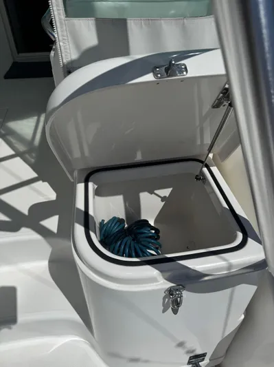 Cayuco Yacht Photos Pics 