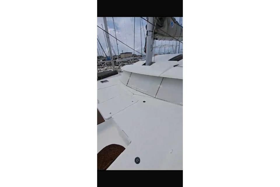 2019 Fountaine Pajot 49 