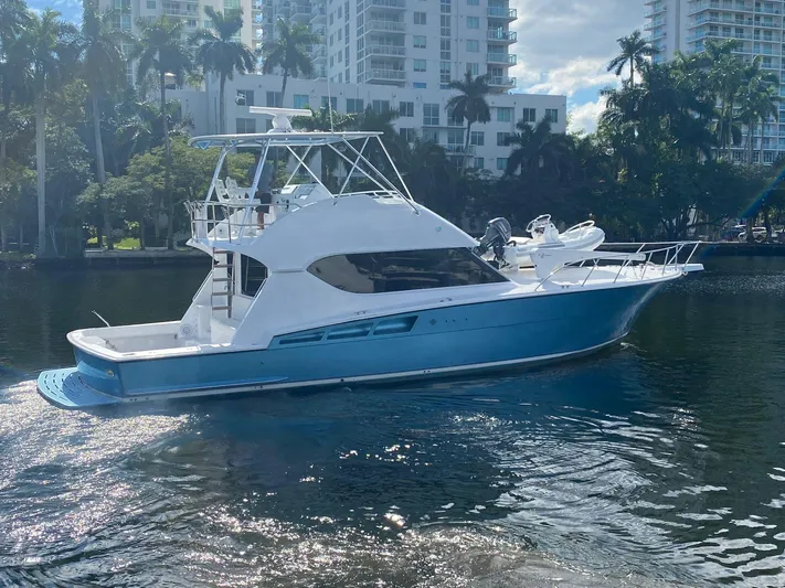 One Life Yacht Photos Pics 
