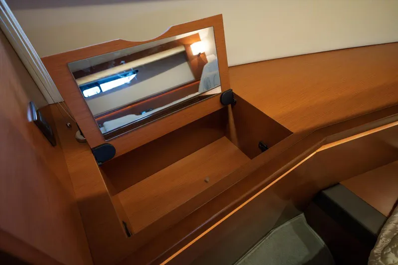 Aristocat Yacht Photos Pics 