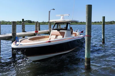 Chris-Craft 30 Catalina