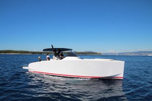 Tesoro T40