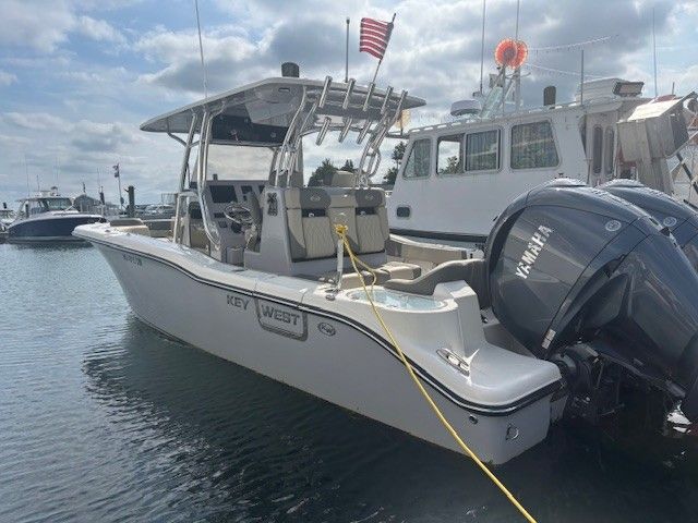 Key West 291 FS w/ Twin 350 & Joystick