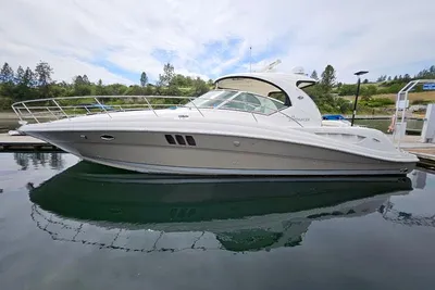 Sea Ray 44 Sundancer