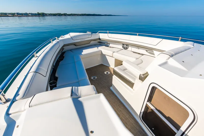 Good Morning Sunshine Yacht Photos Pics 2019 Formula 330 Crossover Bowrider, spacious seating, calm waters, luxury boating experience.