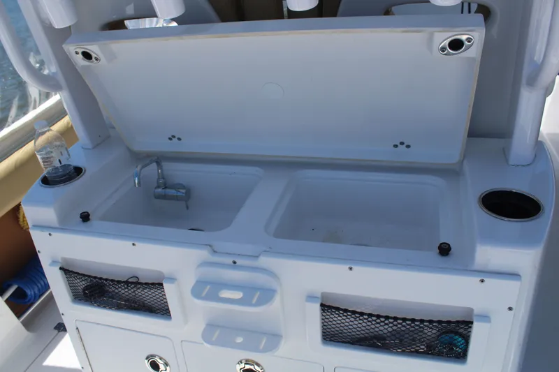  Yacht Photos Pics 2024 Sportsman Open 282 Center Console sink area.