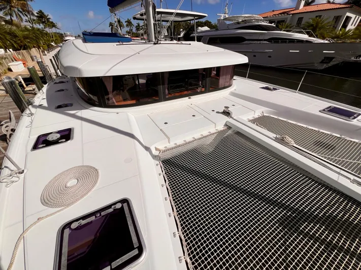 Spring Tradition Yacht Photos Pics 