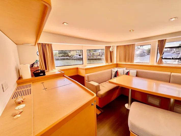 Spring Tradition Yacht Photos Pics 