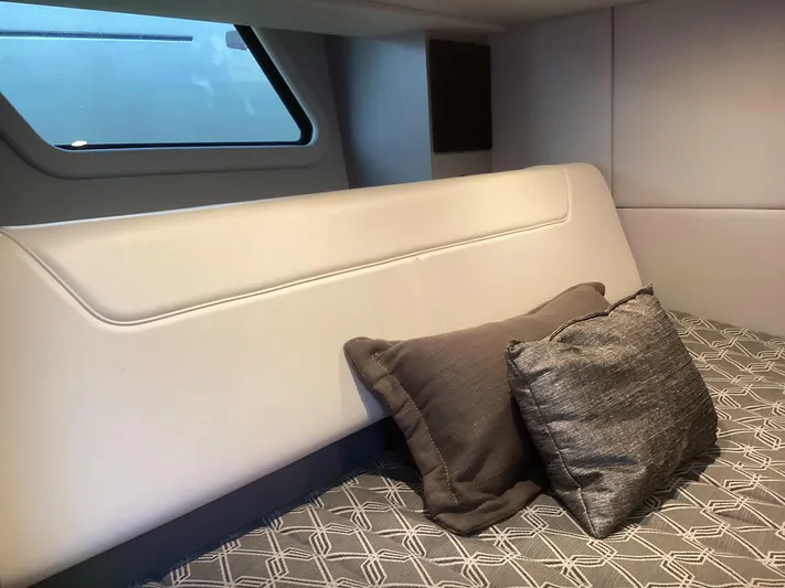 Steal Yacht Photos Pics 