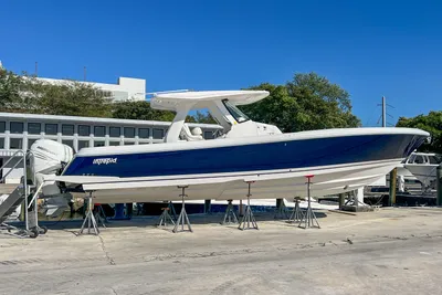 2021 Intrepid 375 Nomad SE