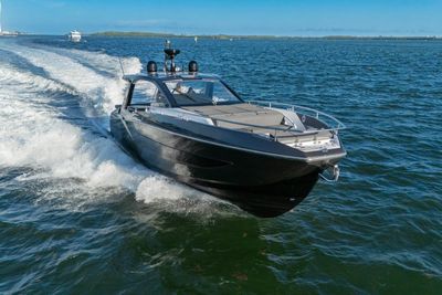 Yacht