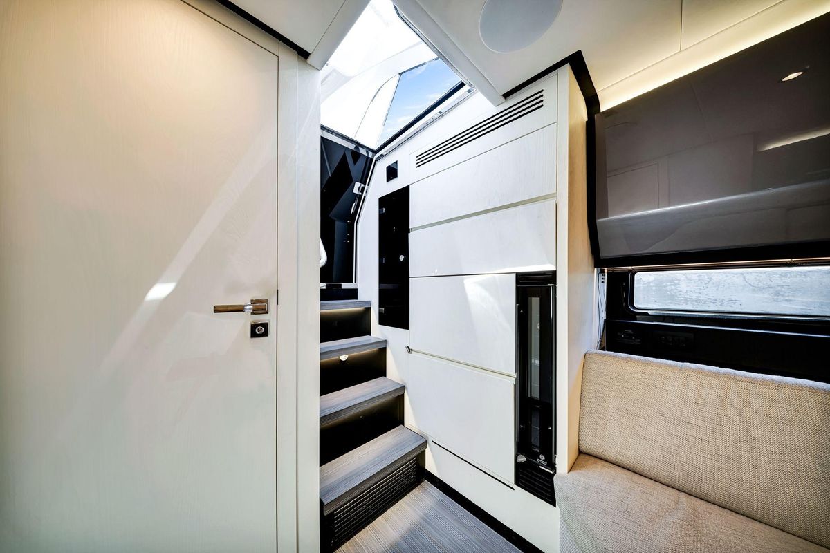 2022 Azimut 47 