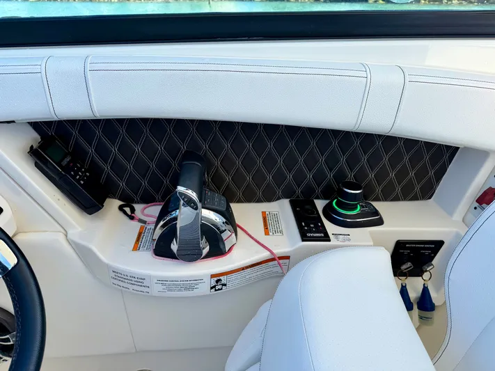 R&r Yacht Photos Pics 