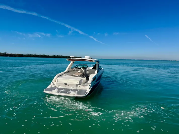 R&r Yacht Photos Pics 