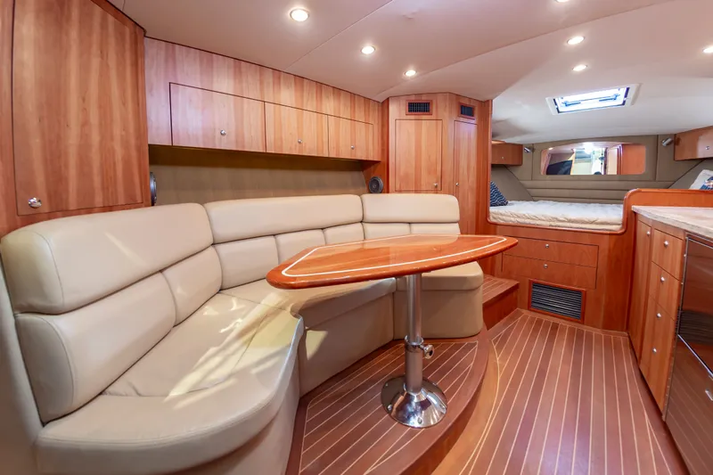 Surf Rider Yacht Photos Pics 