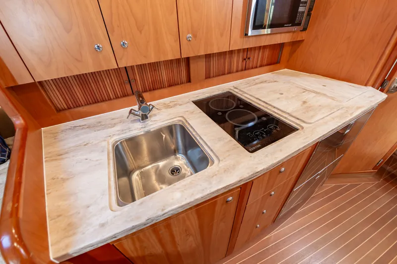 Surf Rider Yacht Photos Pics 