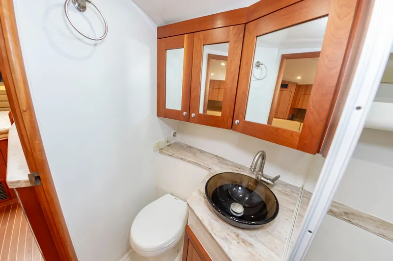 Surf Rider Yacht Photos Pics 