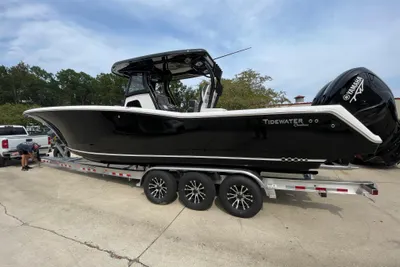 Tidewater 320 CC Adventure
