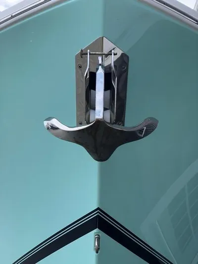 One Knot Yacht Photos Pics 2018 Regulator 31 boat anchor detail, stainless steel, sleek design.