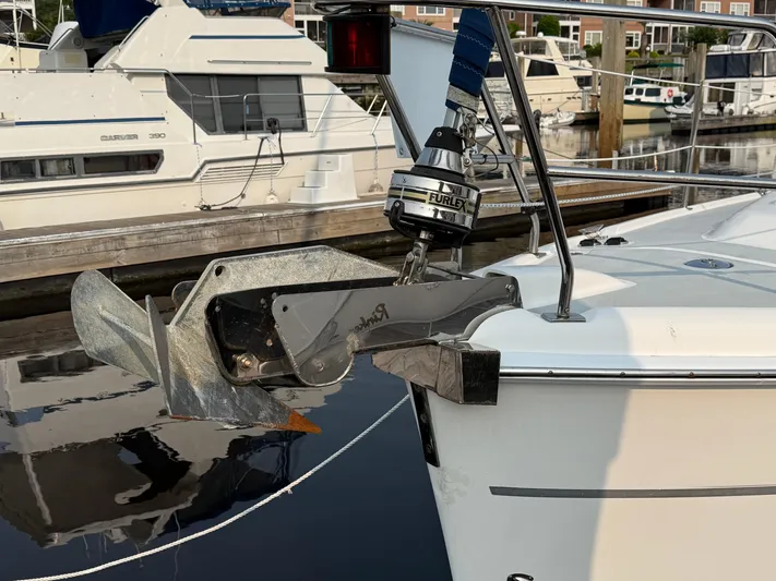 Lucky Dasher Yacht Photos Pics 