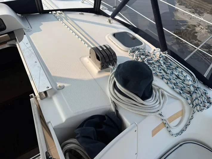 Lucky Dasher Yacht Photos Pics 