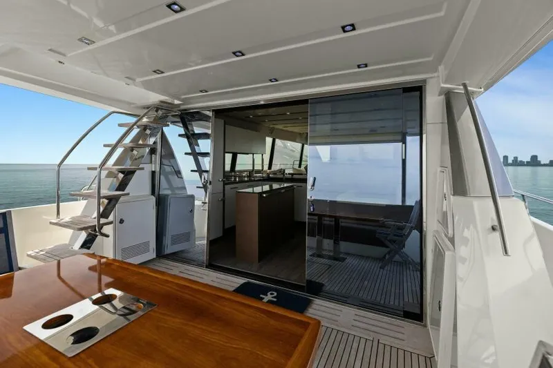 Be As You Are Xl Yacht Photos Pics Luxurious 2017 Prestige 680 Flybridge yacht interior with modern design and ocean view.