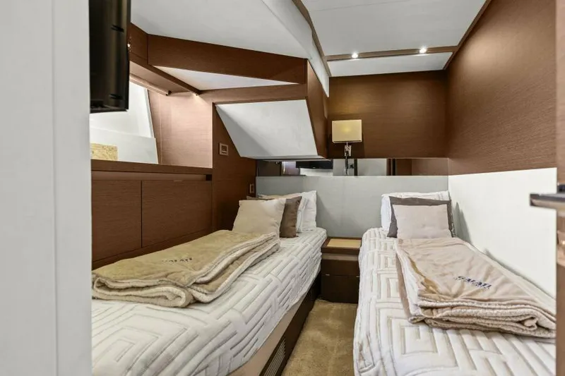 Be As You Are Xl Yacht Photos Pics 