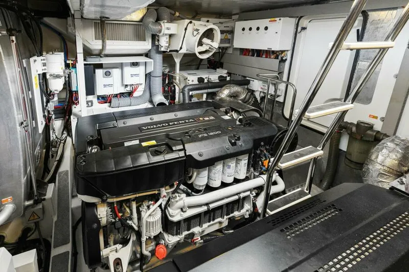 Be As You Are Xl Yacht Photos Pics 