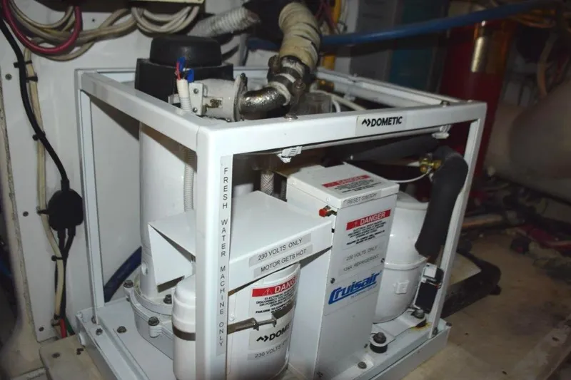 Main One Yacht Photos Pics Dometic fresh water machine in a 2000 Custom Carolina Wetsig Yachts Cape Fear.