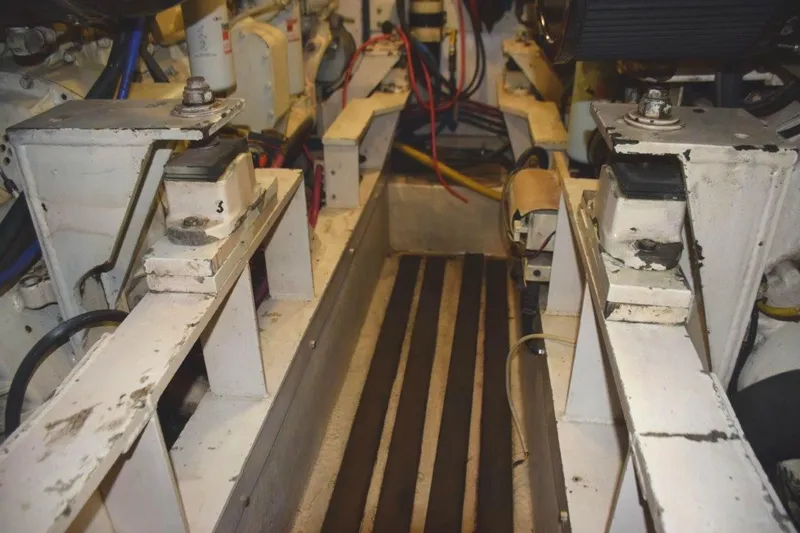 Main One Yacht Photos Pics Engine room of a 2000 Custom Carolina Wetsig Yachts Cape Fear boat.