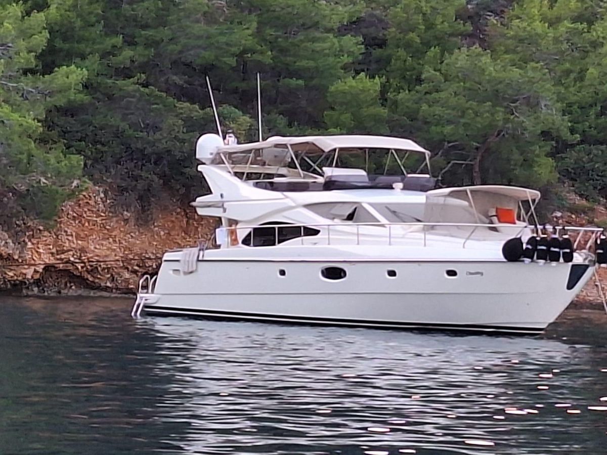 2007 Ferretti Yachts 60 