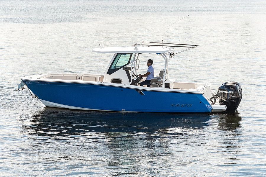 2018 Blackfin 272 CC