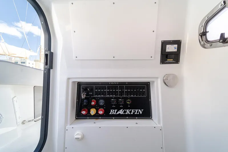 272 Blackfin Cc Yacht Photos Pics 