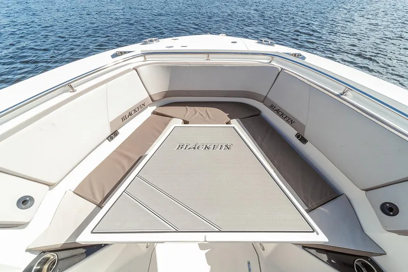 272 Blackfin Cc Yacht Photos Pics 