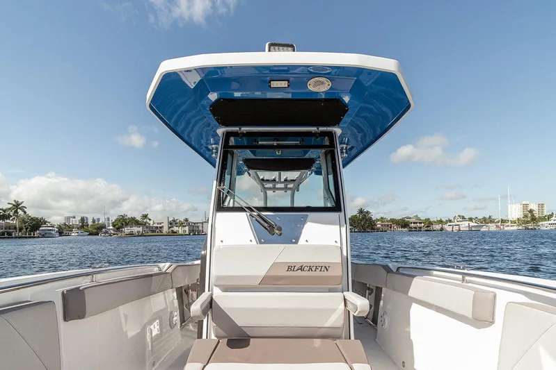 272 Blackfin Cc Yacht Photos Pics 