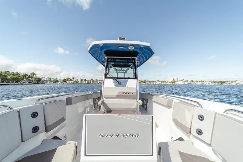 272 Blackfin Cc Yacht Photos Pics 