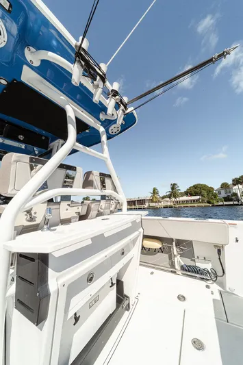 272 Blackfin Cc Yacht Photos Pics 