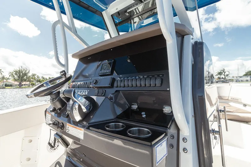 272 Blackfin Cc Yacht Photos Pics 