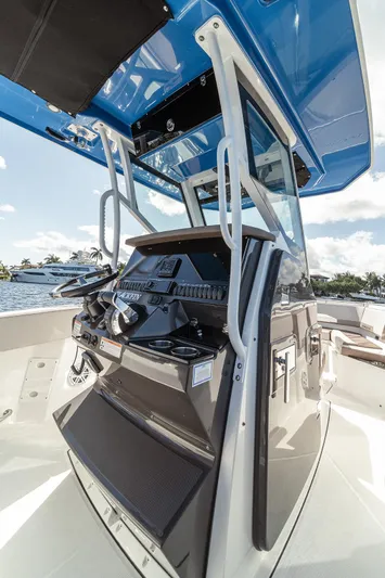 272 Blackfin Cc Yacht Photos Pics 
