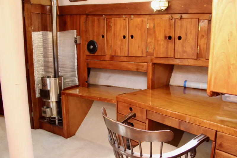 Phoenix Rising Yacht Photos Pics 