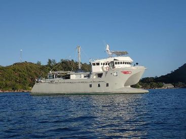 2004 90' Custom-Bon Pelley catamaran Victoria, SC